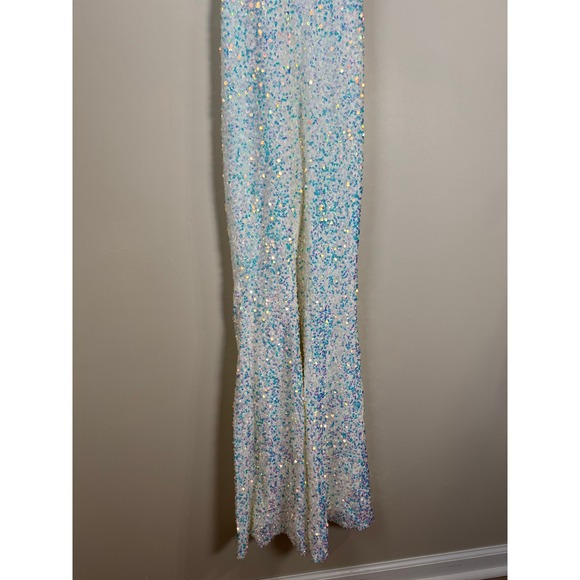 Show Me Your Mumu Women White Iridescent Sequin Halter Jumpsuit Size S - Picture 4 of 10